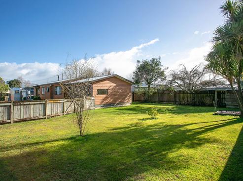10 Swift Place, Leamington