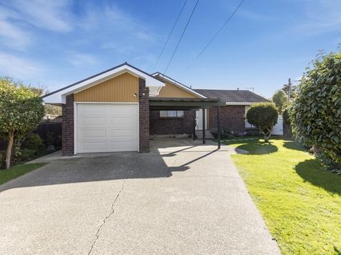 7 Maire Street, Woburn