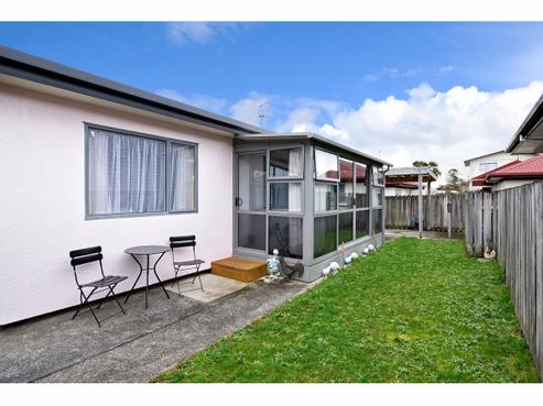 4A Palm Avenue, Stoke