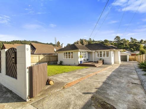 360 Stokes Valley Road, Stokes Valley