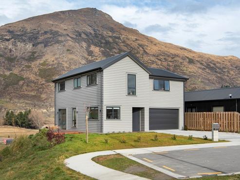 28 Huxley Place, Lake Hayes Estate