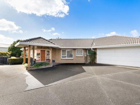5 Ayrshire Place, Somerville