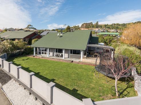 1 Clairmont Heights, Stoke