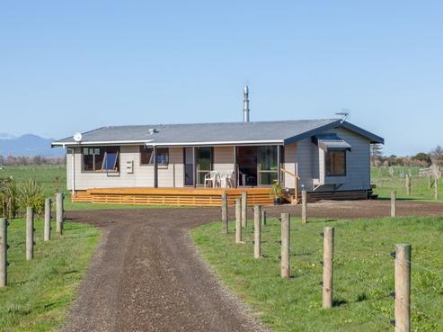 108 Huirau Road, Turua