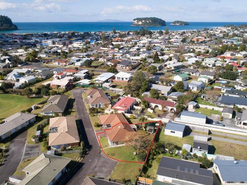 5 Campbell Close, Whangamata