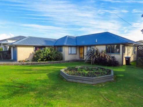 48 Derby Street, Westport