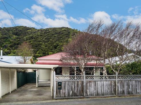 67 Oroua Street, Eastbourne
