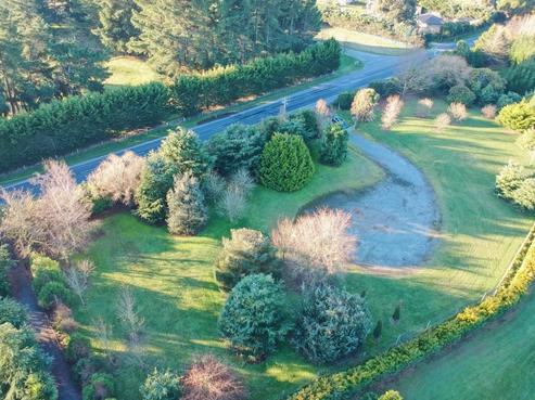 1569 West Coast Road, West Melton