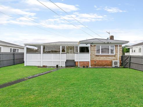 1/43 Alma Crescent, Papakura