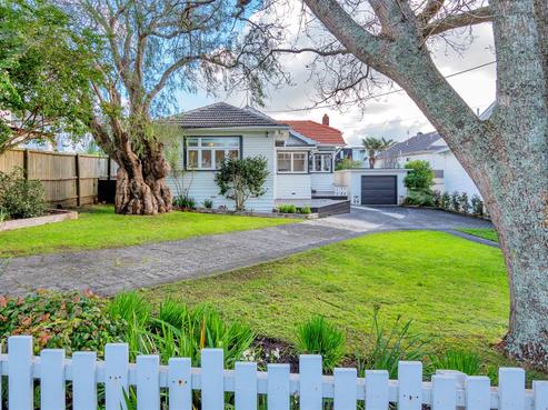 5 Pierce Road, Milford
