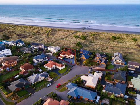 15 Neptune Place, Waimairi Beach