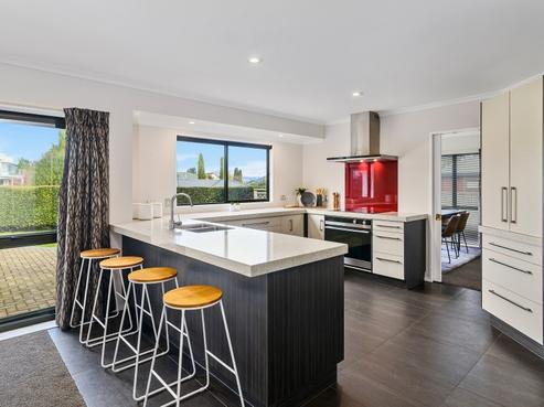 97 Basley Road, Owhata