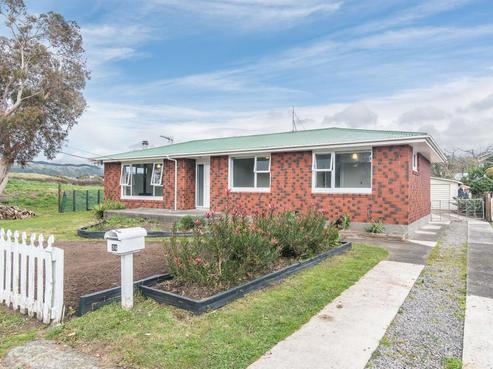 24 Titoki Road, Raumati Beach