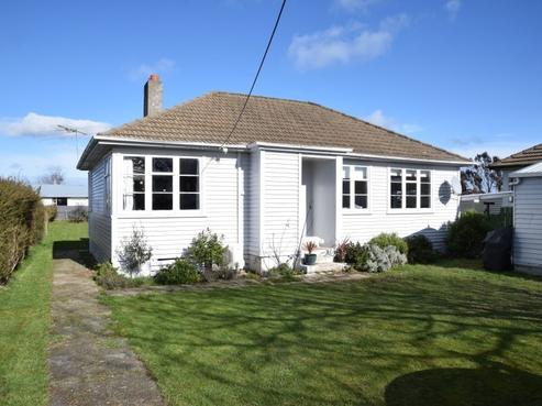 26 Scott Street, Strathern