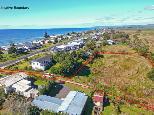 402 Pukehina Parade, Pukehina