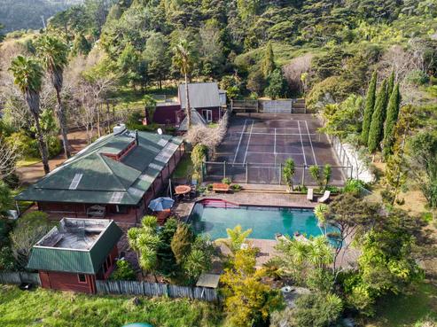 118 Bethells Road, Waitakere