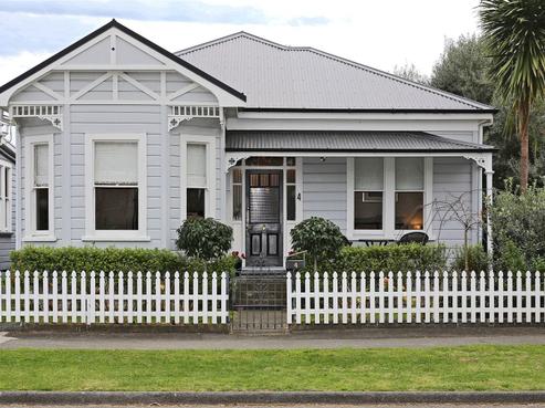 4 Mcdonald Street, Napier South