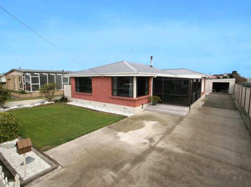 4 Henderson Street, Kingswell