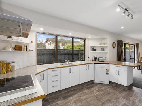 2/39 Witako Street, Epuni