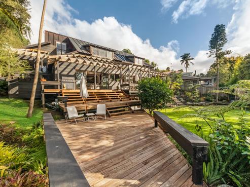 18A Godden Crescent, Orakei
