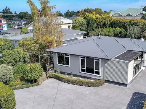 21 Great North Road, Saint Johns Hill