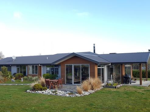 80 Brickfield Road, Hokitika