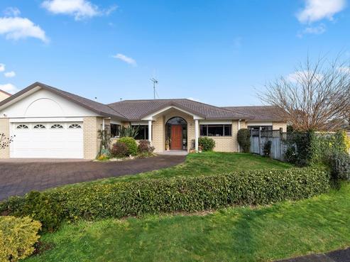 50 Keswick Crescent, Huntington
