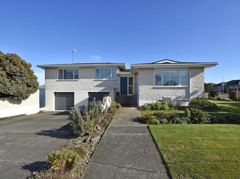 125 West Street, Hawthorndale