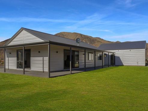 1 Cirrus Place, Omarama