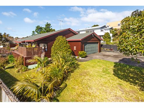 9 Dobell Road, Stanmore Bay