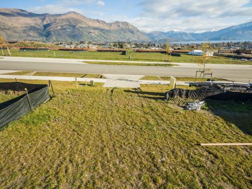 11 Scurr Terrace, Wanaka