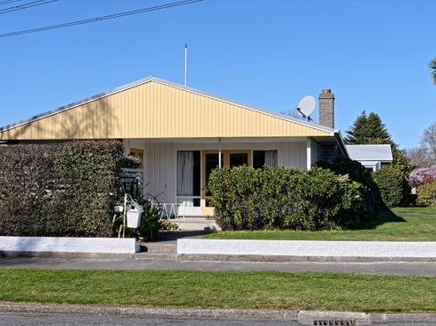 2 Hartford Street, Burnside