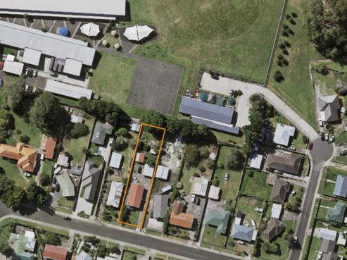 28 Franklyne Road, Otara