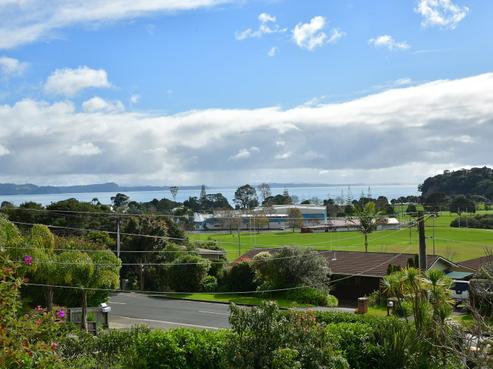 17 Rimu Road, Stanmore Bay