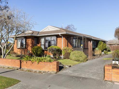 19 Montclare Avenue, Ilam