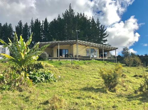 174 Burma Road, Peria
