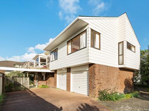 2/231 Glenfield Road, Hillcrest
