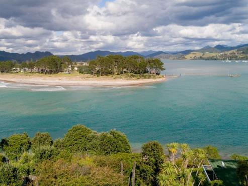 11 Tairua Terrace, Tairua