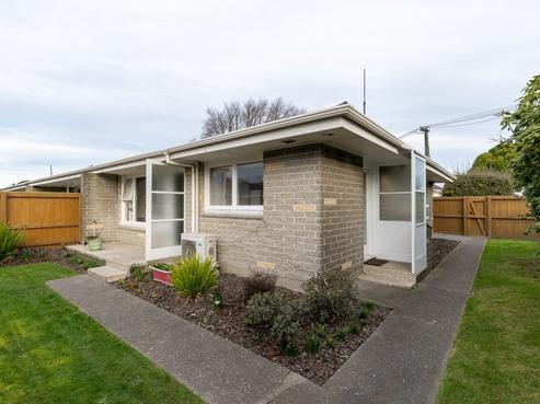 1/9 Curletts Road, Sockburn