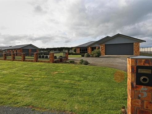 5 Larlin Drive, Hawera