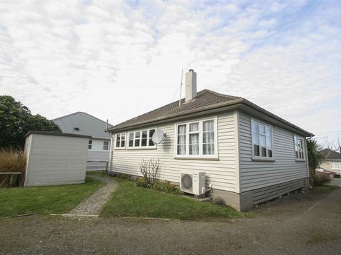 16 Lansdowne Street, Strathern