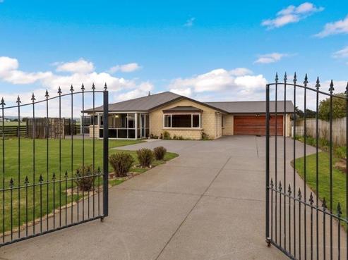 248 Tawhiti Road, Hawera