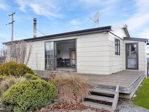 18 Simons Street, Twizel