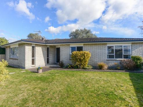 6 Currie Street, Greenmeadows