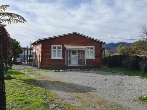 8 Kilgour Street, Runanga