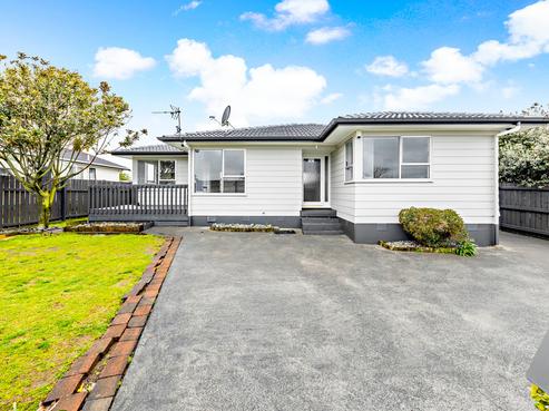 438 Roscommon Road, Clendon Park