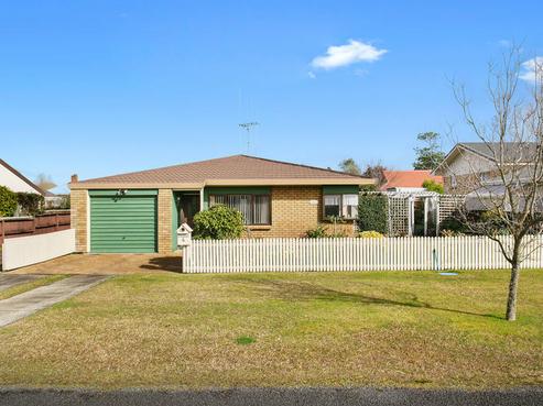 6 Weld Street, Cambridge