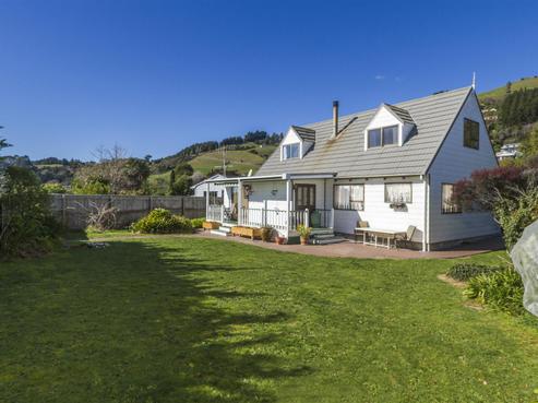 7 Tresillian Avenue, Marybank