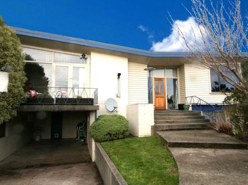 116 Scott Street, Strathern