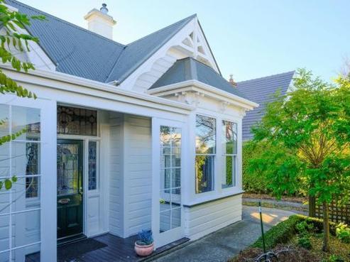 2 Sim Street, Maori Hill